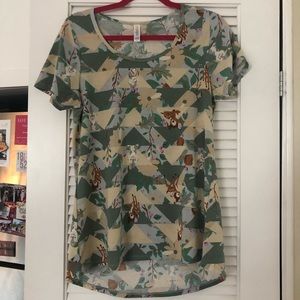 Lularoe Disney classic tee bambi thumper small